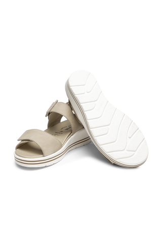 luftige Sandale Softnubuk beige